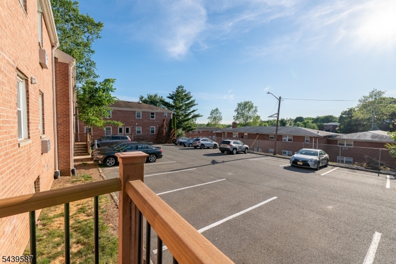 Riverview Houses - Residential