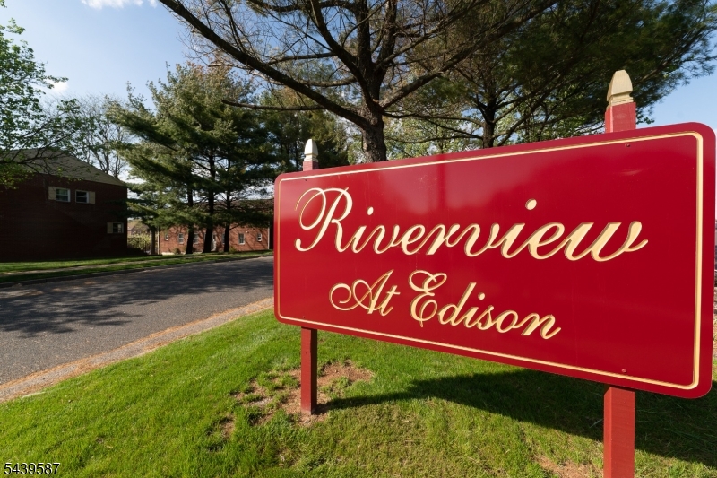 Riverview Houses - Residential