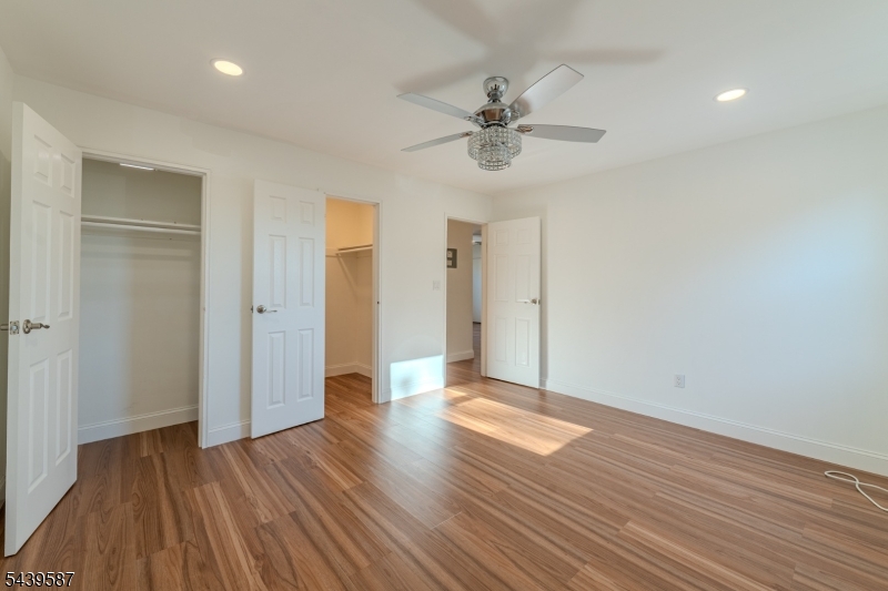 Riverview Houses - Residential