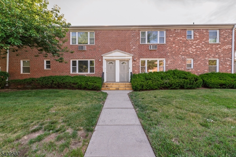 Riverview Houses - Residential