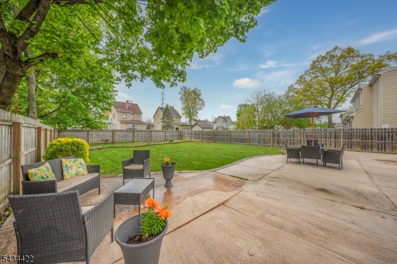 Farley Field - Residential