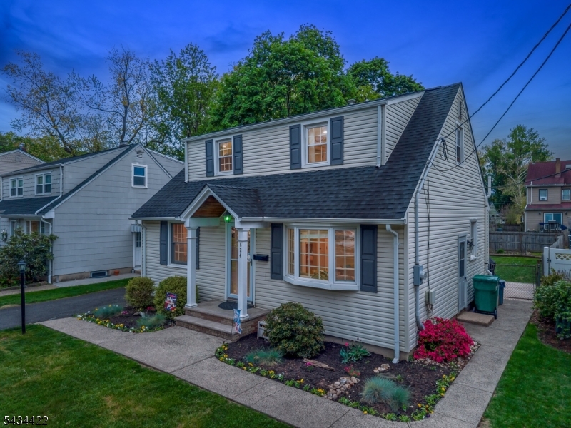 Farley Field - Residential