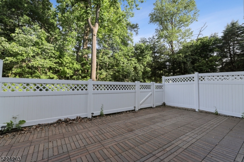 Hamilton Woods - Residential