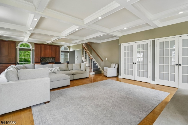 Ironia - Residential