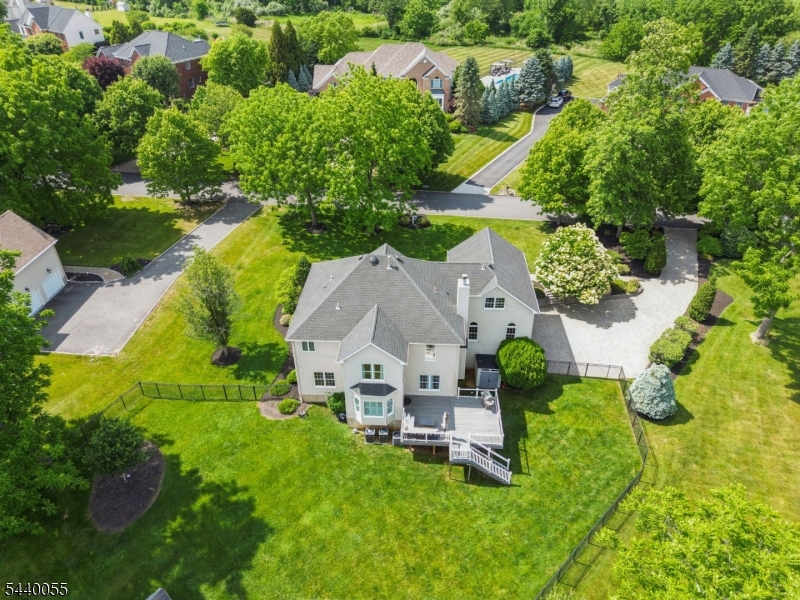 Ironia - Residential
