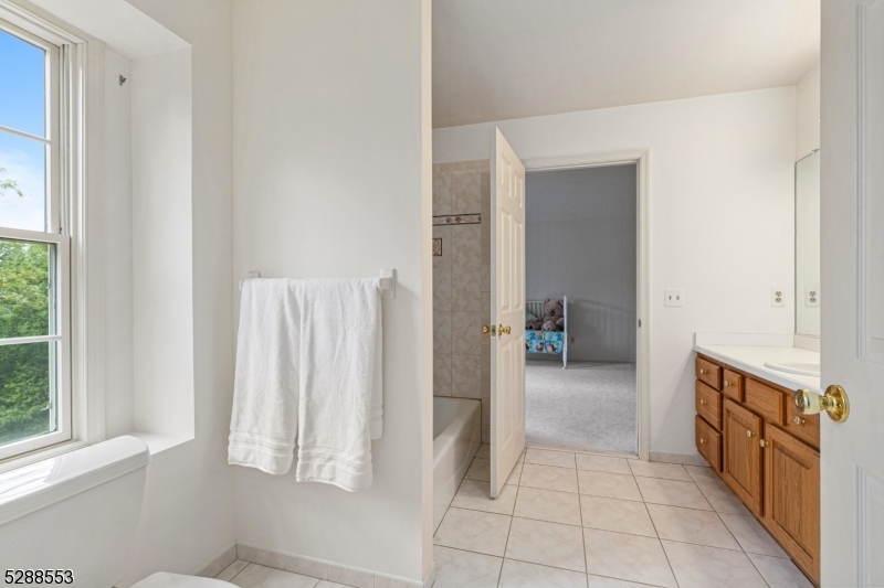 Woodlake Crest - Residential