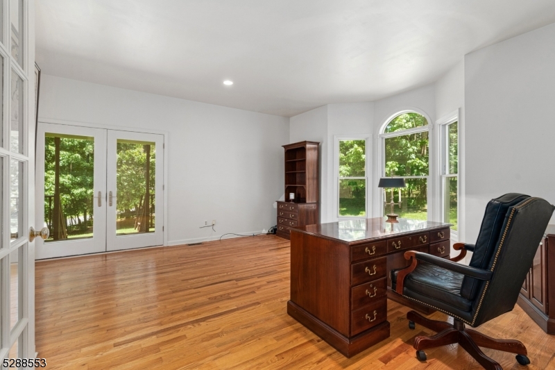 Woodlake Crest - Residential