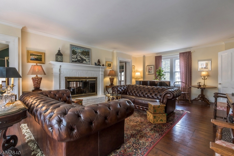 POTTERSVILLE - Residential