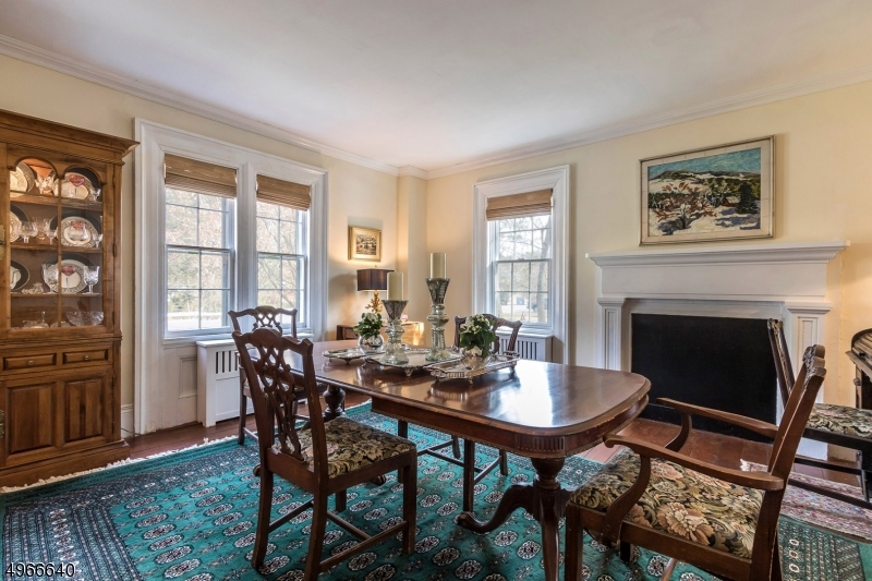 POTTERSVILLE - Residential