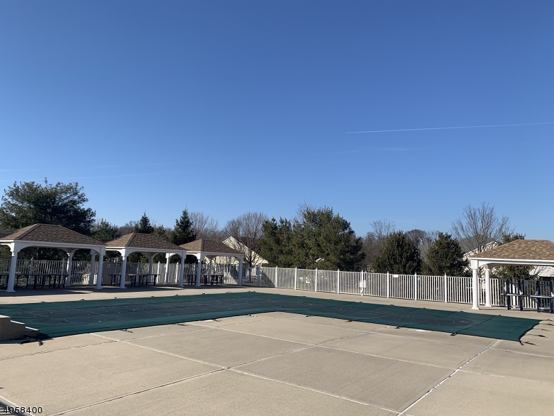 FOREST HILL - Residential