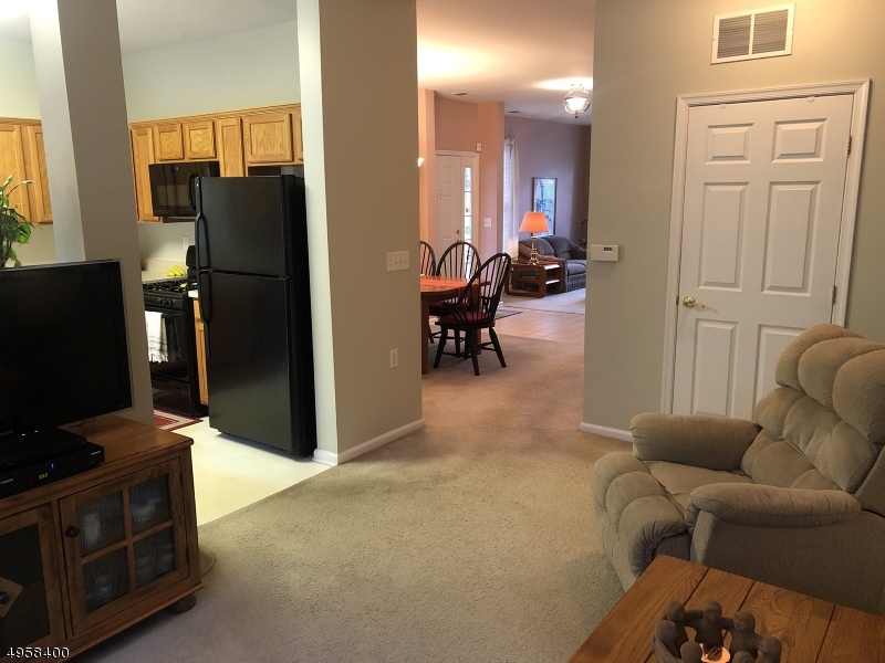 FOREST HILL - Residential