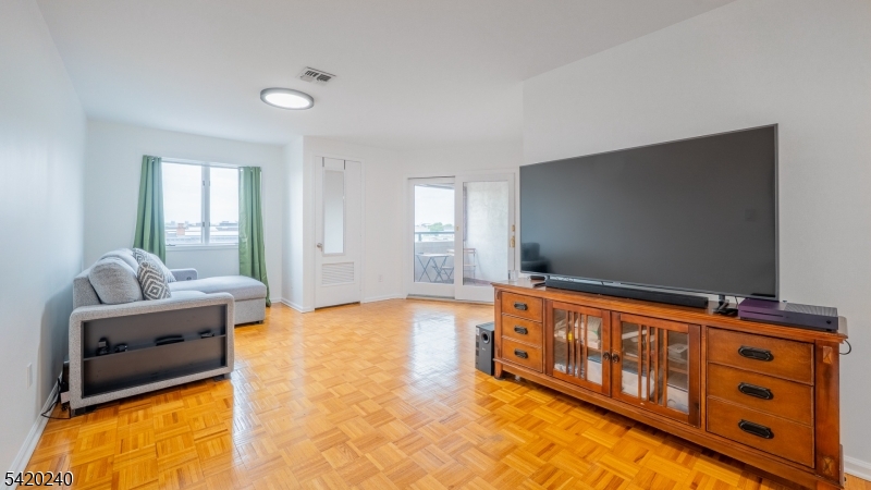 Ironbound - Residential