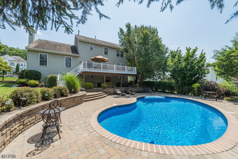 Brittany Hills - Residential
