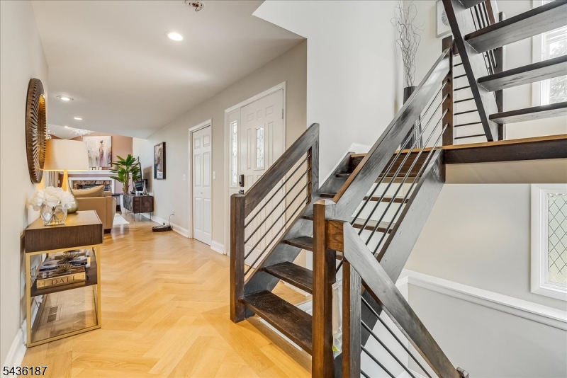 Stonegate at Watchung - Residential