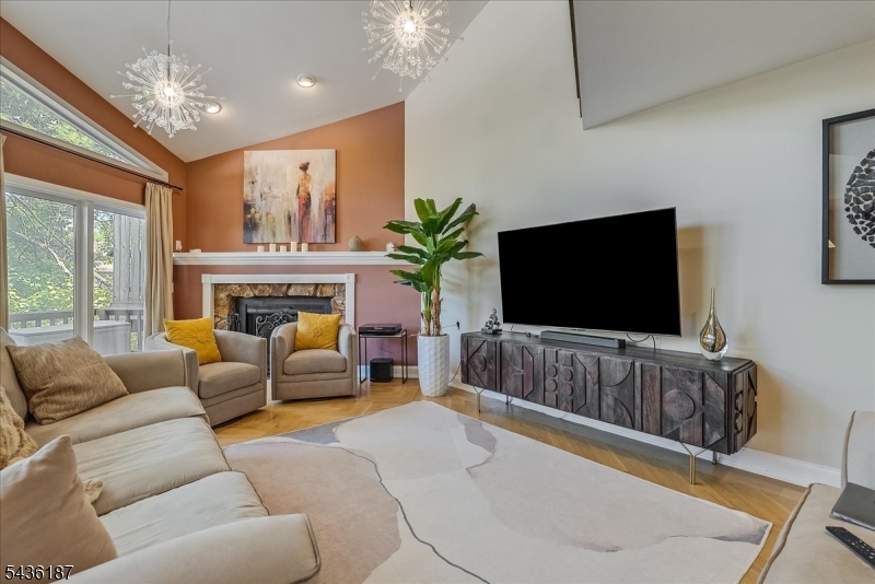 Stonegate at Watchung - Residential