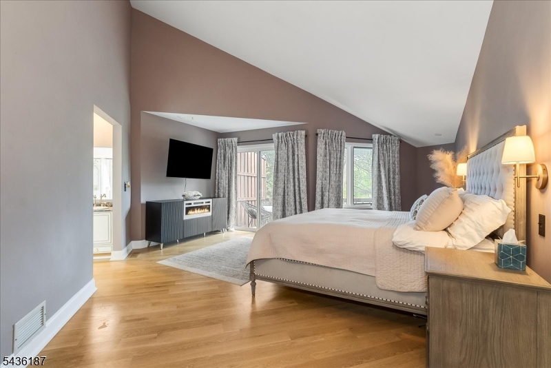 Stonegate at Watchung - Residential