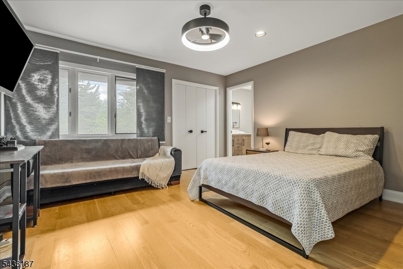 Stonegate at Watchung - Residential