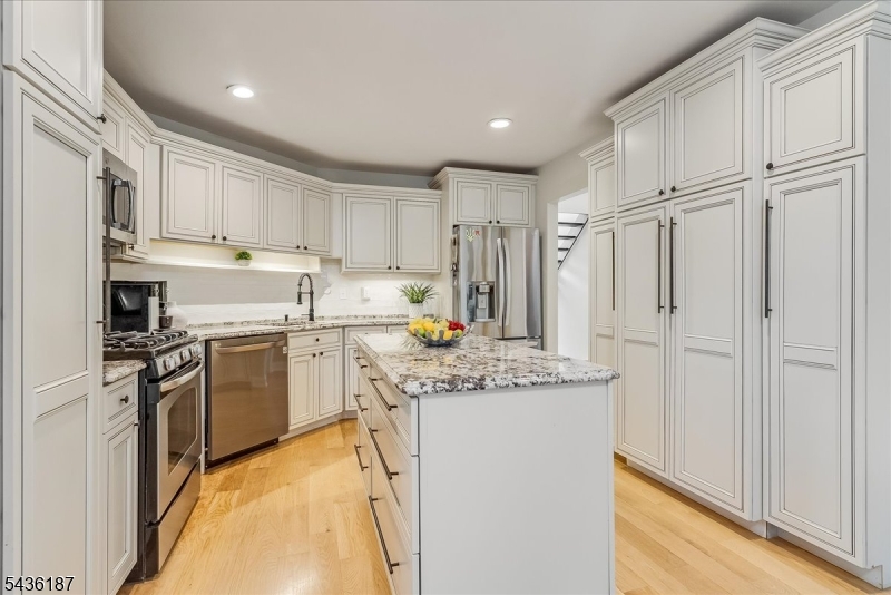 Stonegate at Watchung - Residential