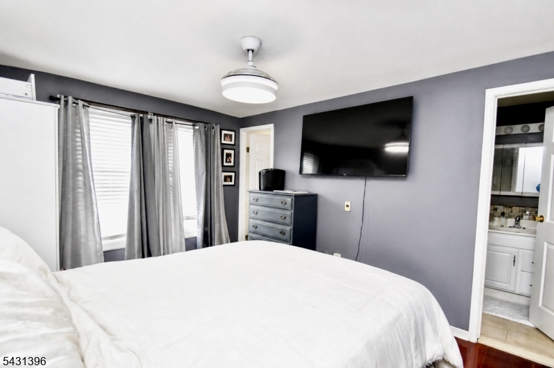 Franklin Meadows - Residential