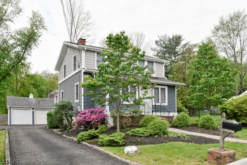 Cedar Knolls - Residential