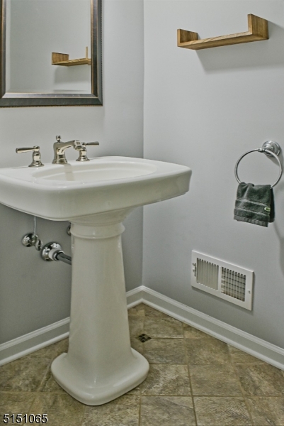 Cedar Knolls - Residential