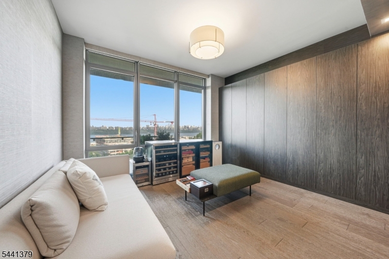 One Park - Residential