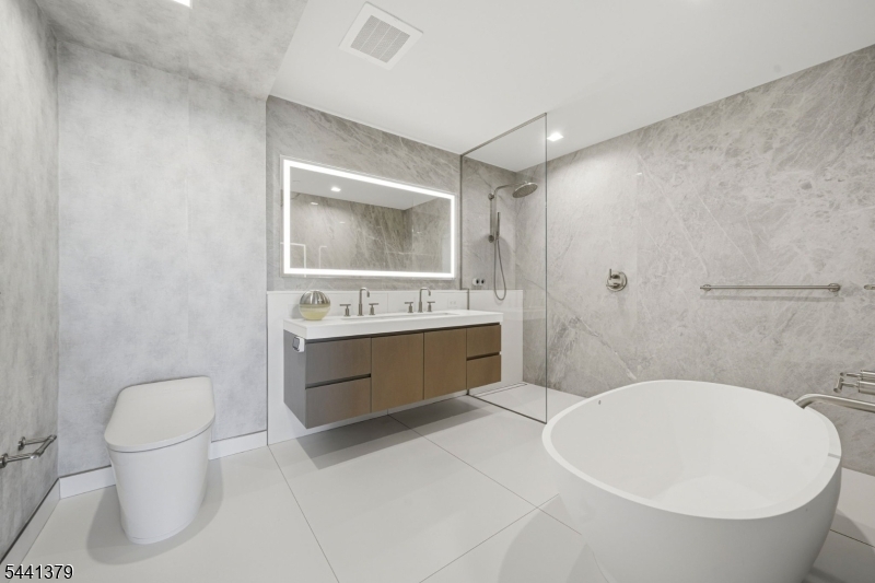 One Park - Residential
