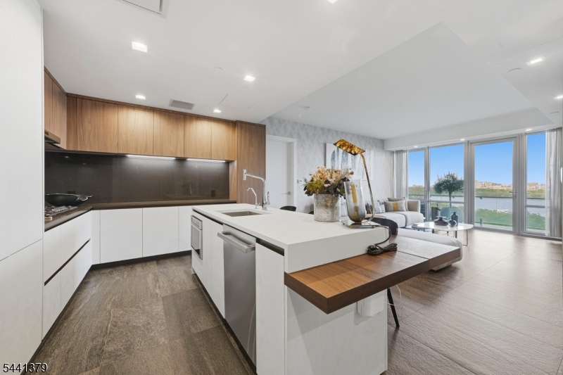 One Park - Residential