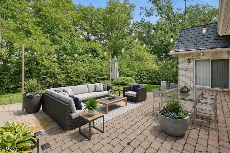 Upper Mountainside - Residential