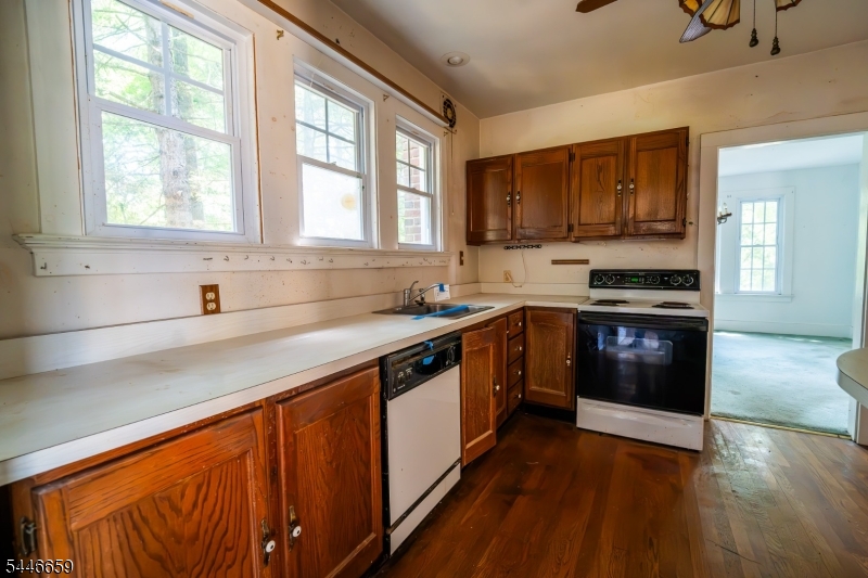 Ken Lockwood Gorge - Residential