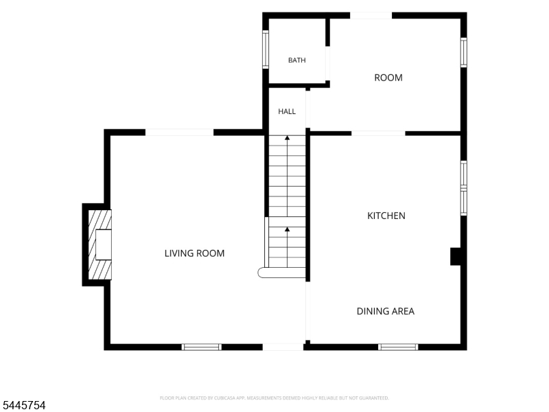 Main image without alt text