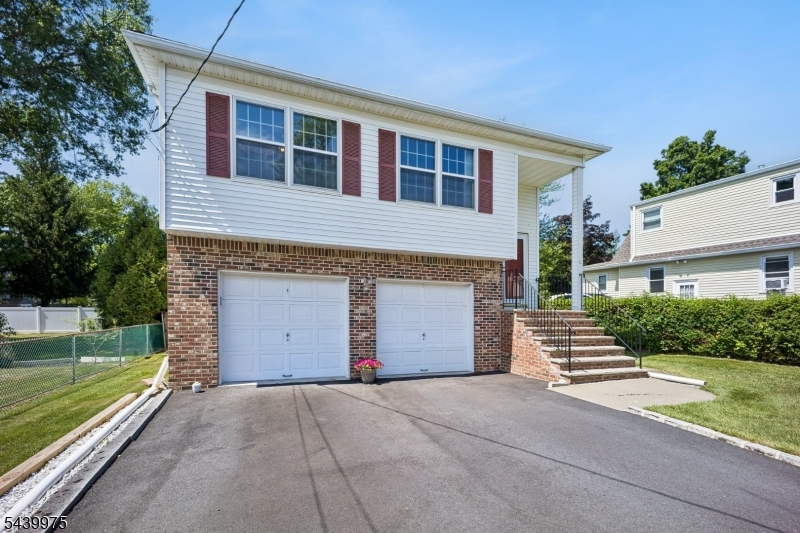 Cedar Knolls - Residential