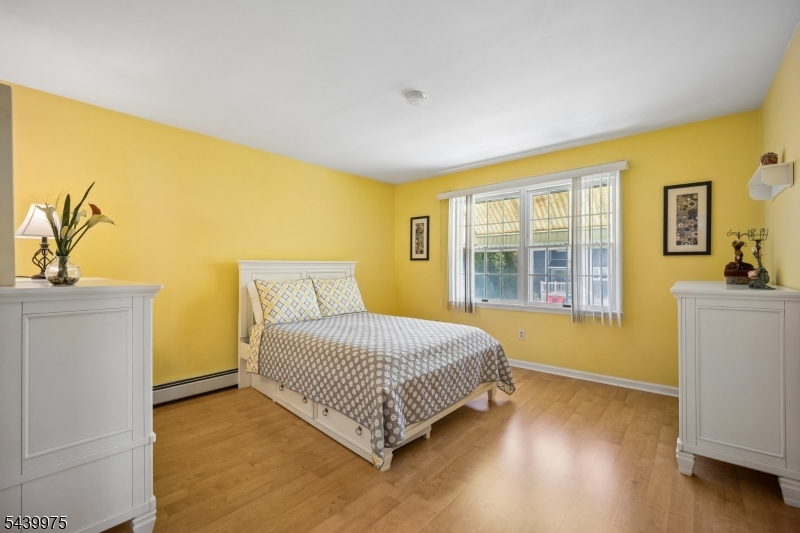 Cedar Knolls - Residential