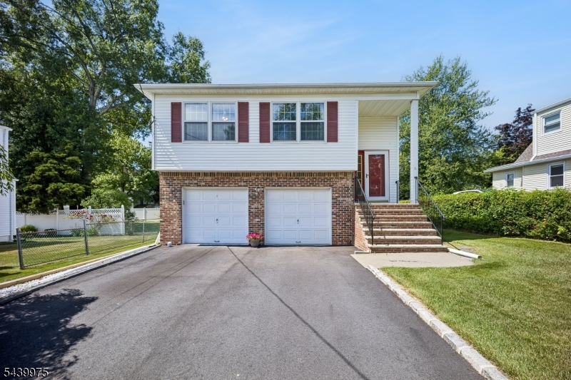 Cedar Knolls - Residential