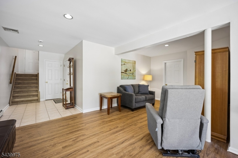 Cedar Knolls - Residential