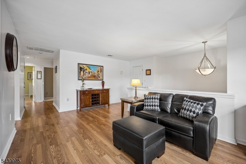 Cedar Knolls - Residential