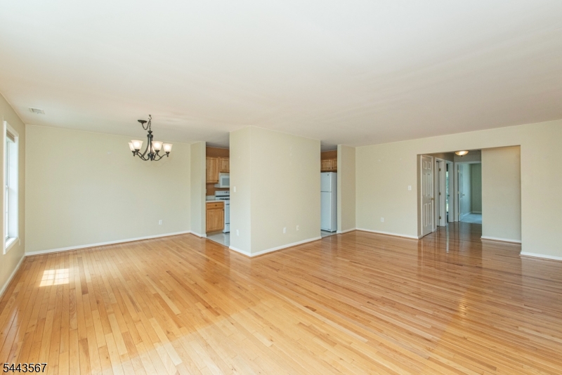 Chanda Arms - Residential