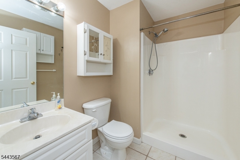 Chanda Arms - Residential