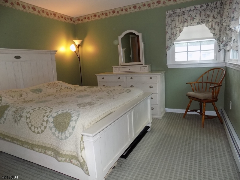OAK RIDGE - Residential