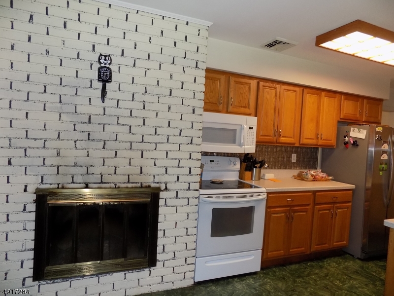 OAK RIDGE - Residential