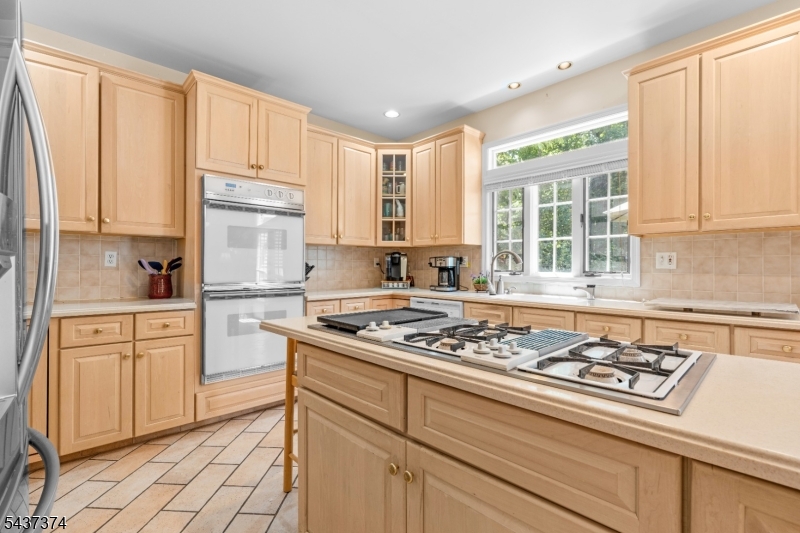 Canterbury Pointe - Residential