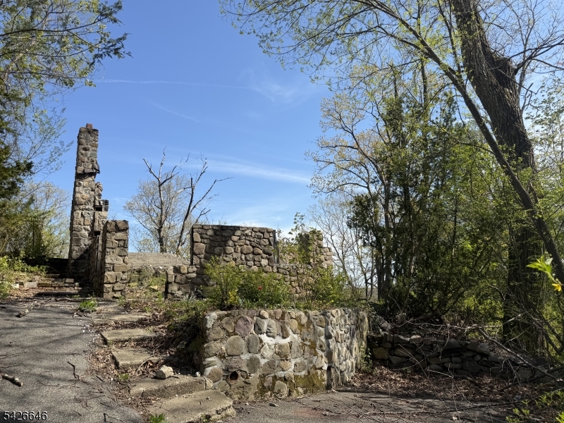 Greenwood Lake - Land