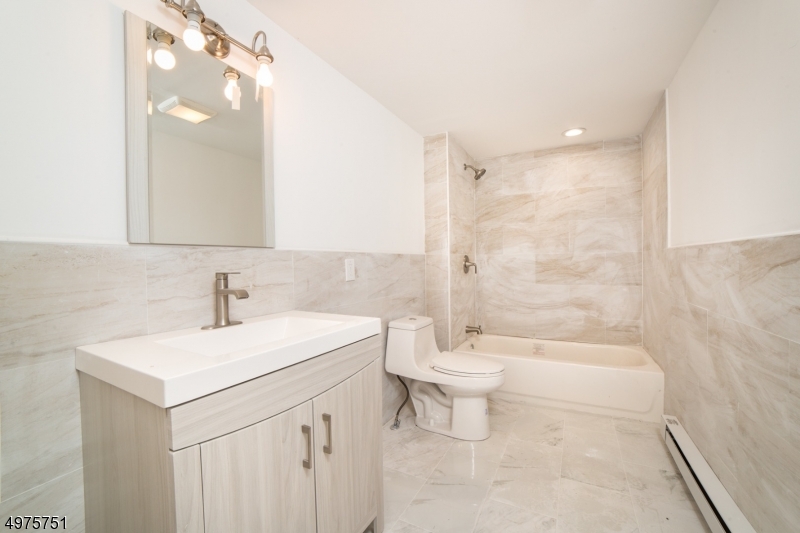 Highland Lakes - Residential