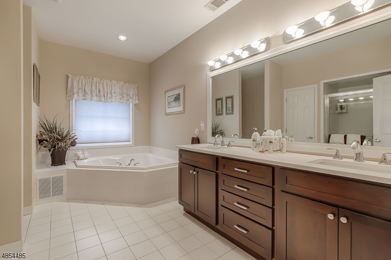 Hidden Valley Lake Estates - Residential