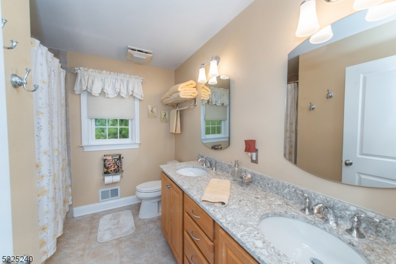 Squire Hill - Residential