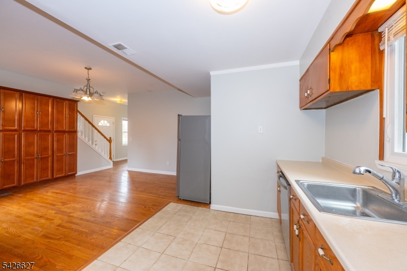 Lake Hiawatha - Residential Lease