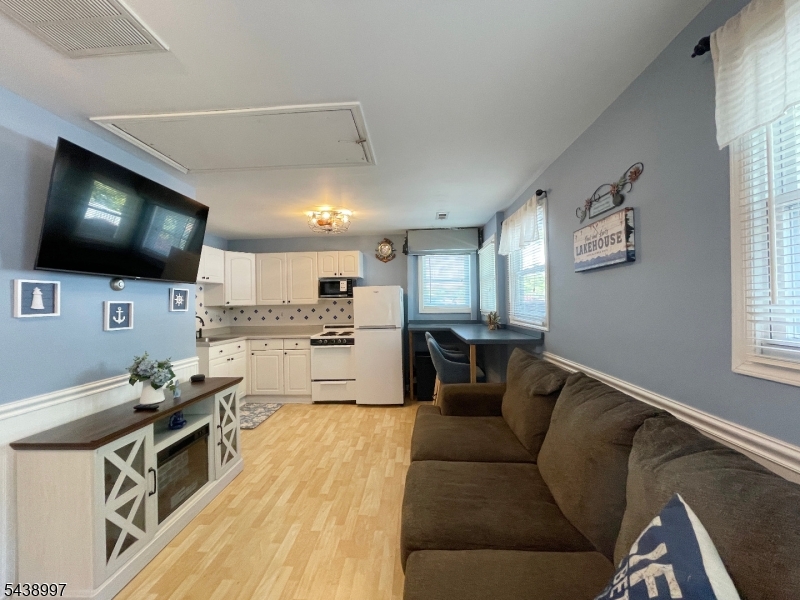 The Villas at West Shore - Residential