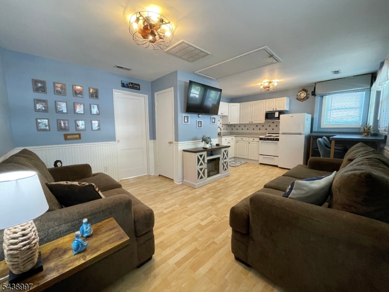 The Villas at West Shore - Residential