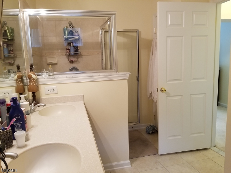 Morris Place - Residential Lease