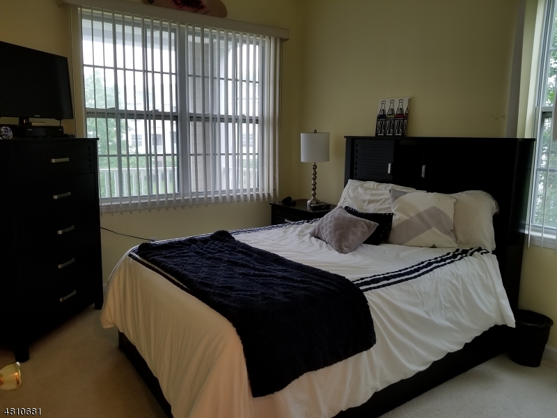 Morris Place - Residential Lease